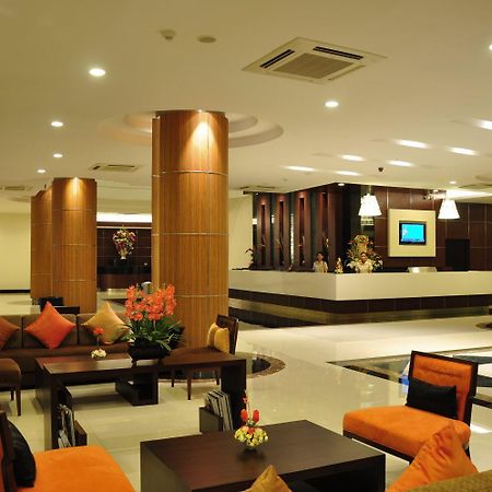 August Suites Патая Екстериор снимка