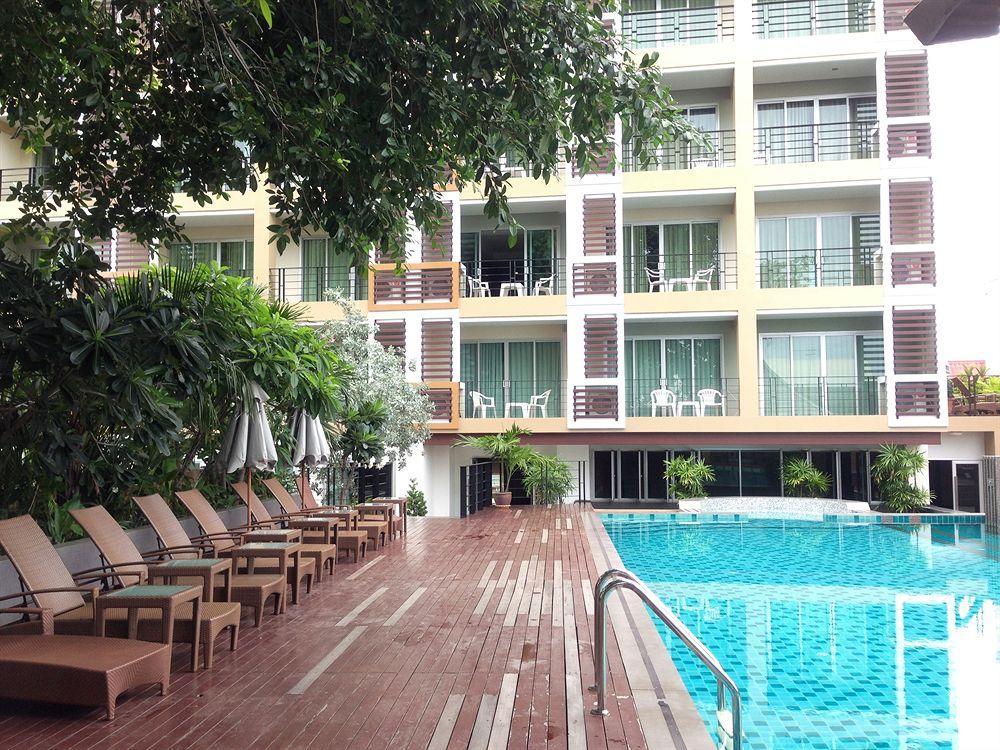 August Suites Патая Екстериор снимка